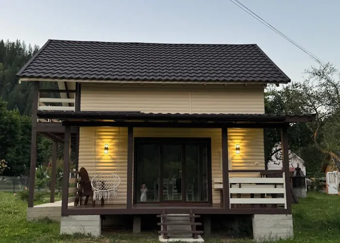 на грушівці Nyaraló